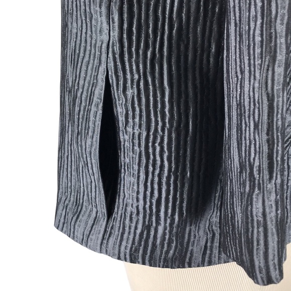 Eileen Fisher Gray Silk Textured Groove Jacket Pockets - Picture 5 of 16